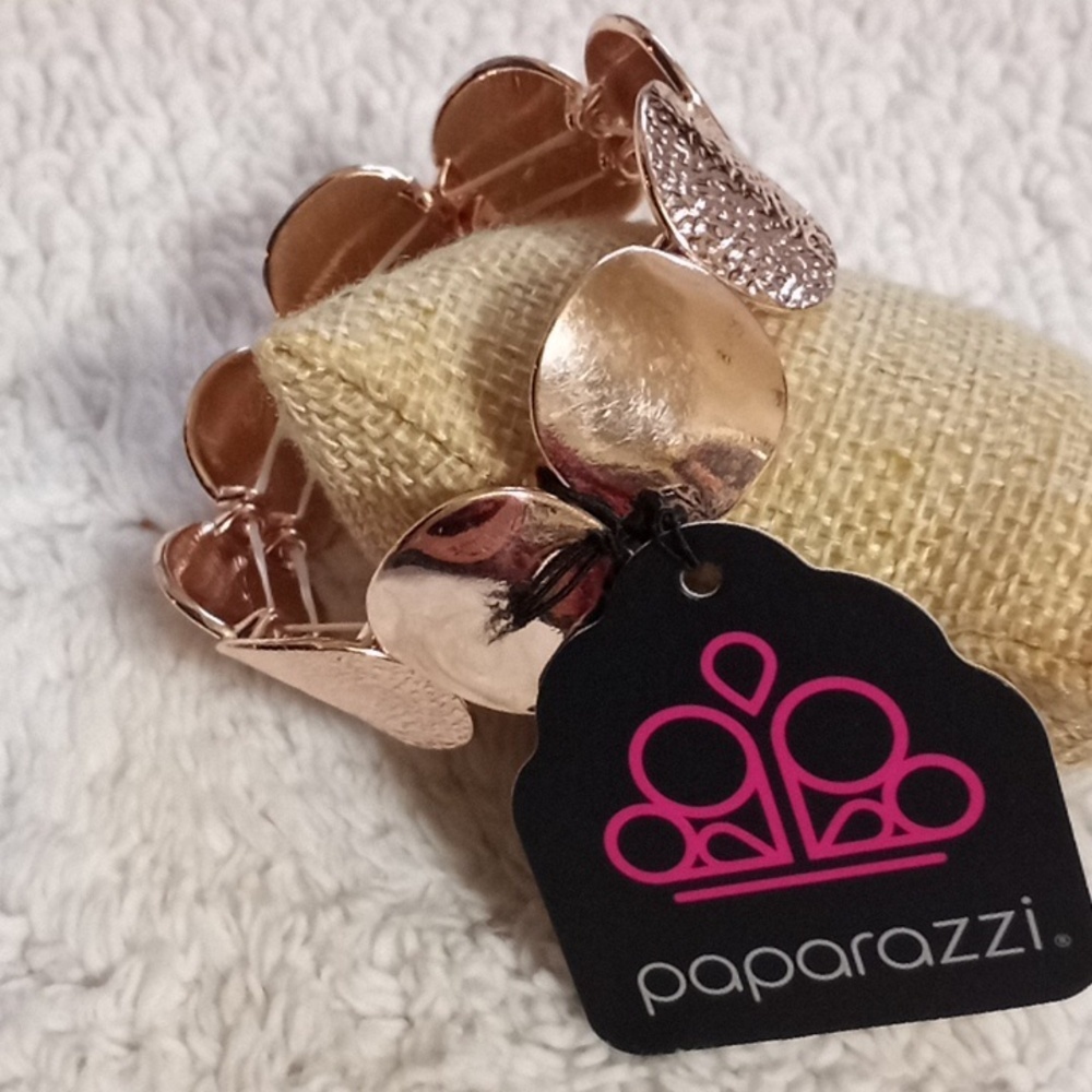 Rippling Record Rose Gold Bracelet